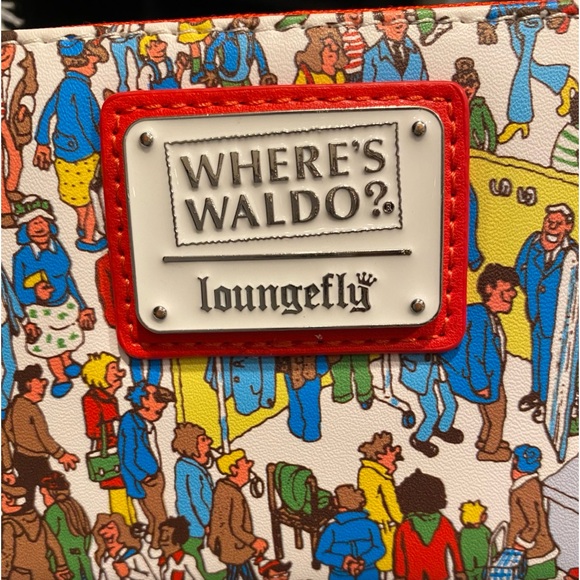 NWT, Loungefly Where’s Waldo: All Over Print Zip Wallet, Large , 100% Authentic - Picture 3 of 11